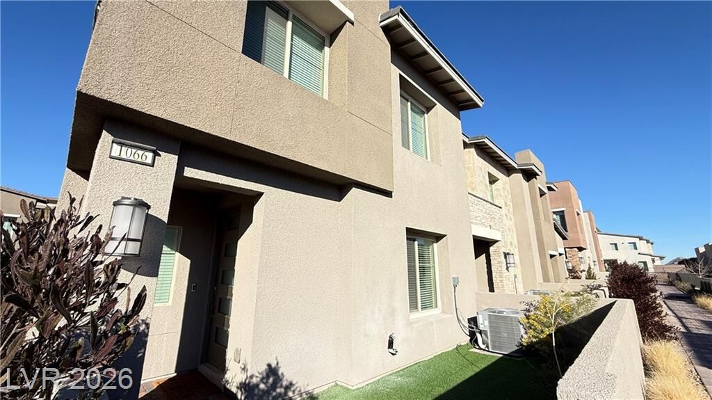 Property Photo:  600 North Carriage Hill Drive 1066  NV 89138 