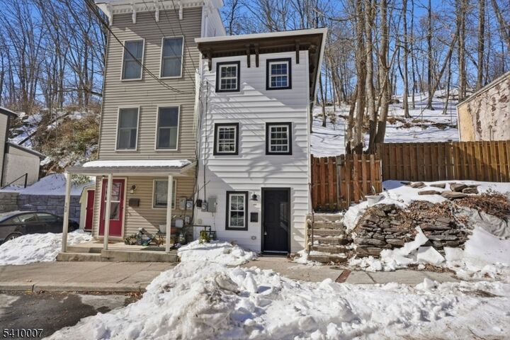 Property Photo: 164 York St NJ 08530