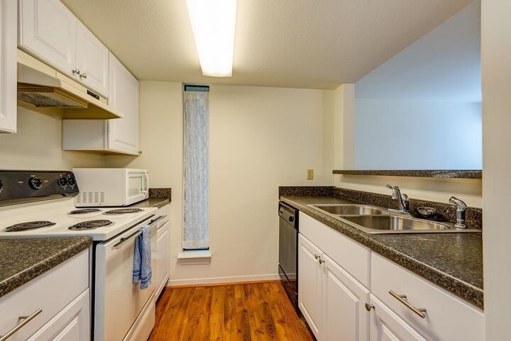 Property Photo:  3500 Tangle Brush Drive 7  TX 77381 