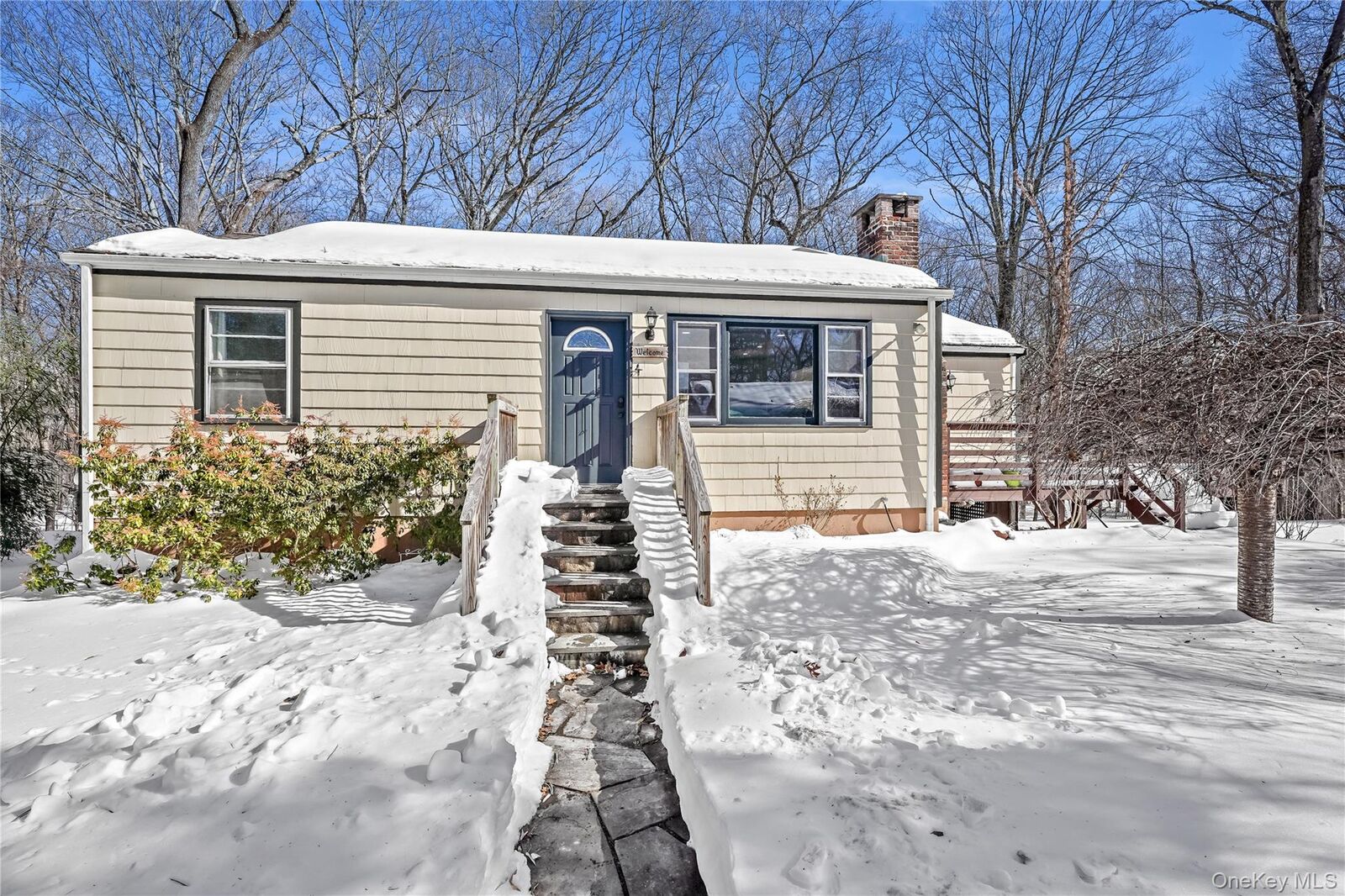 Property Photo:  37 Ridgeland Road  NY 10590 