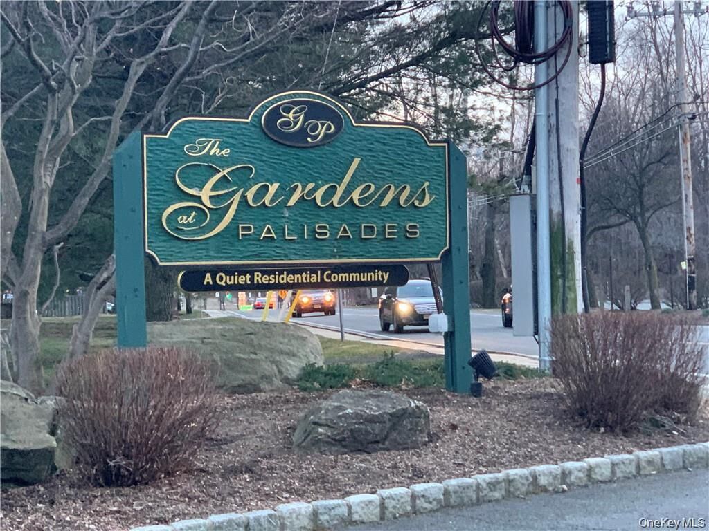 Property Photo:  8 Charles Lane 1B  NY 10970 