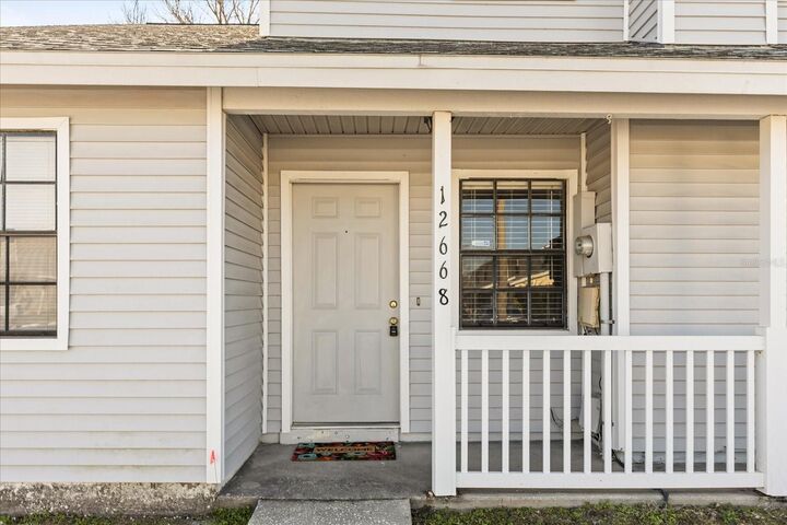 Property Photo:  12668 Castle Hill Drive  FL 33624 