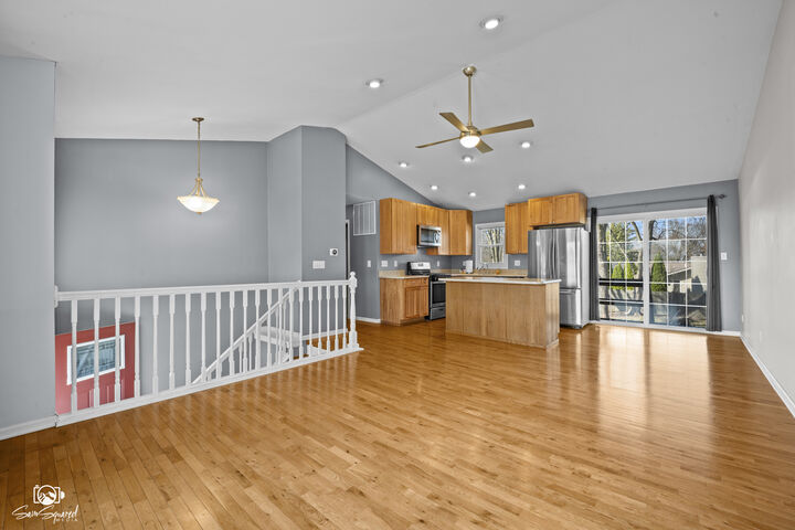 Property Photo:  180 Karen Drive  IL 60914 