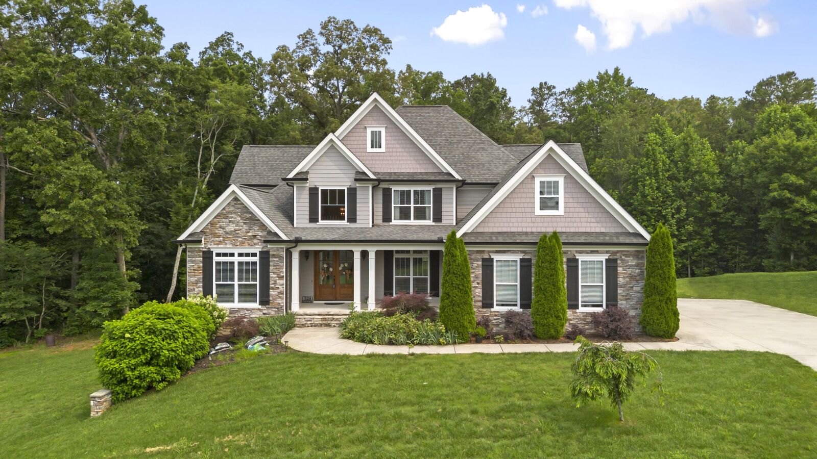 Property Photo:  528 Keystone Drive NE  TN 37312 