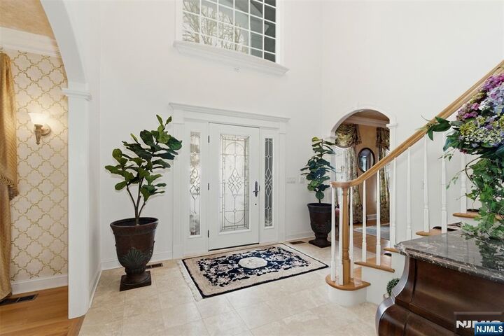 Property Photo:  4 Deer Trail  NJ 07405 