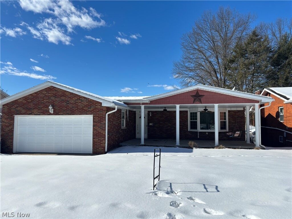 Property Photo:  3301 Charles Drive Drive  WV 26105 