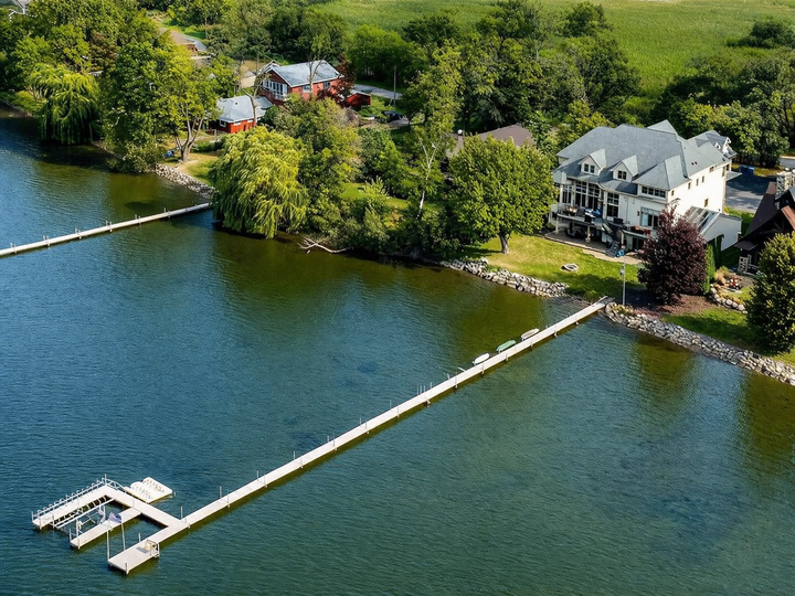 Property Photo:  22620 Hayward Avenue N  MN 55025 