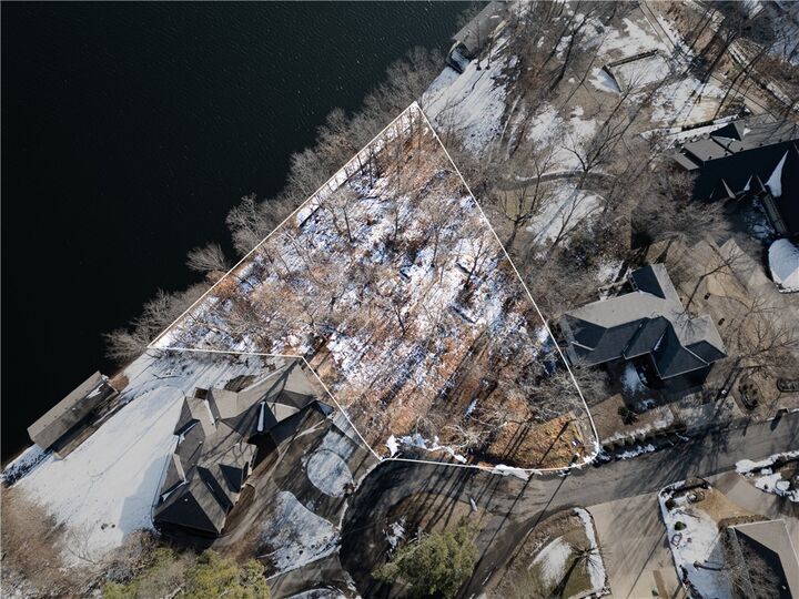 Property Photo:  20 Talana Place  AR 72715 