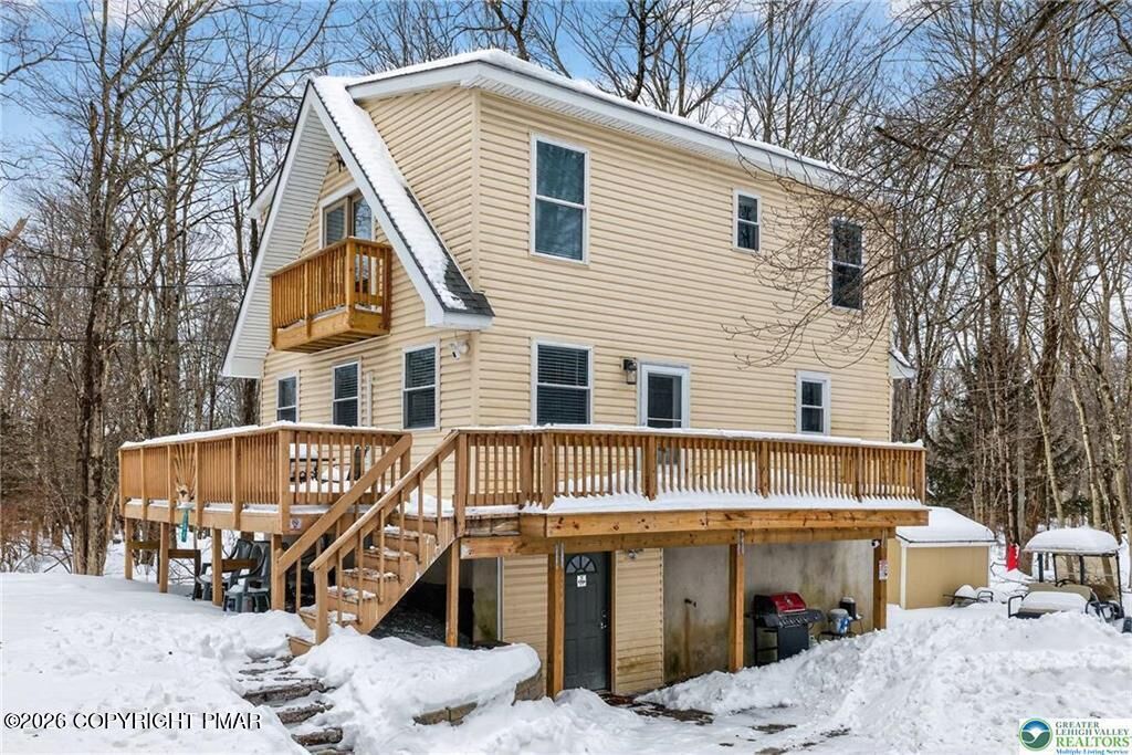 Property Photo:  204 Yuma Trail  PA 18347 