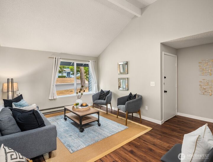 Property Photo:  4308 NE Sunset Boulevard X7  WA 98059 