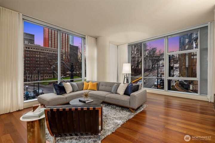 Property Photo: 909 5th Avenue 204 WA 98164