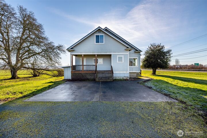 Property Photo:  19653  Cedardale Road  WA 98274 