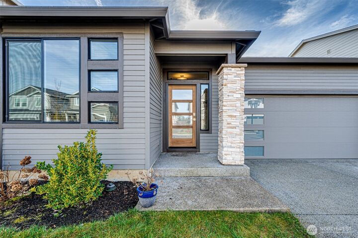 Property Photo:  13605 NE 110th Way  WA 98682 