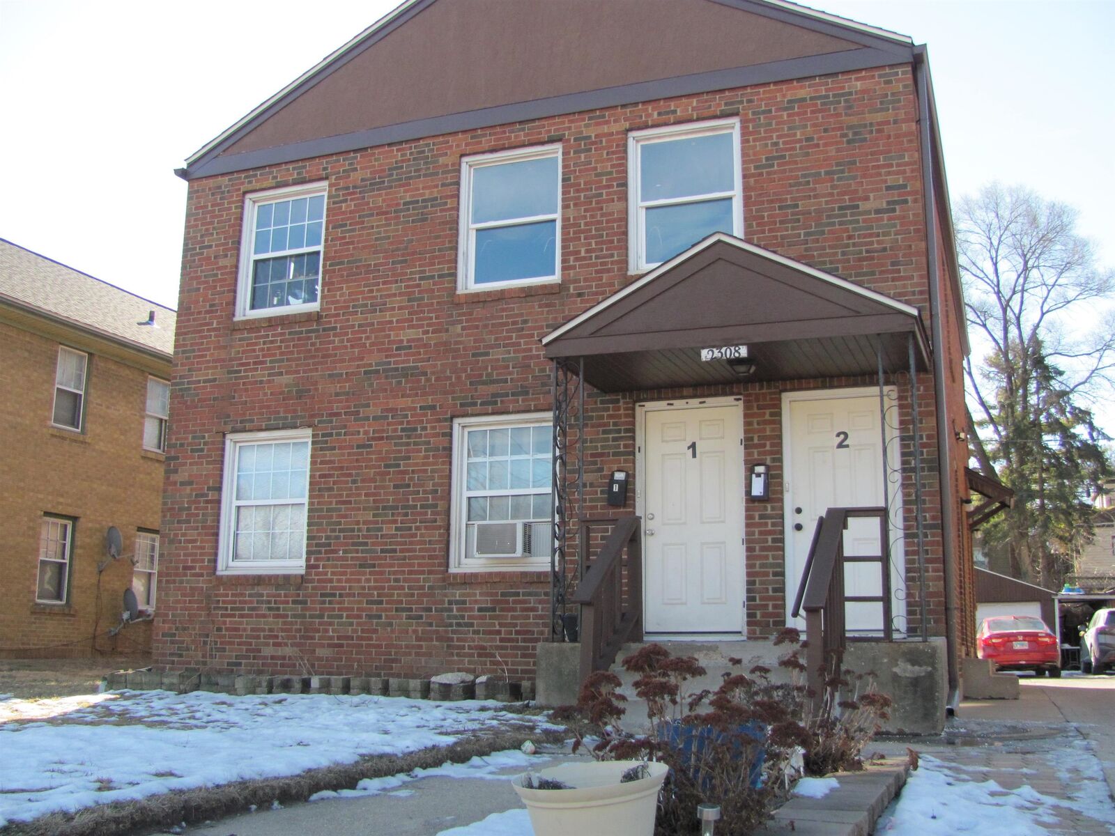 Property Photo:  2308 Auburn Street  IL 61103 