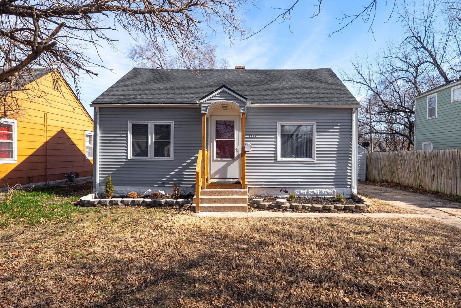 Property Photo: 1844 N Garland St KS 67203