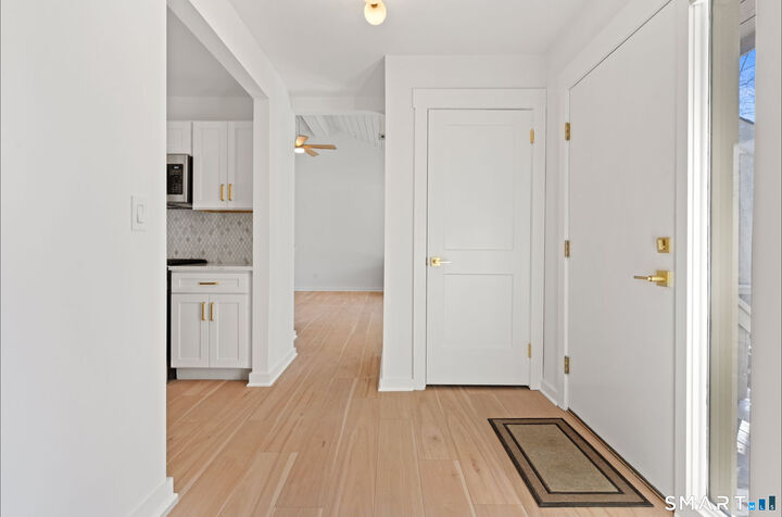 Property Photo: 133 Bannock Lane B CT 06614