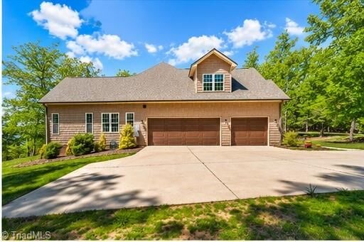 Property Photo:  848 Sierra Trace Road  NC 27239 