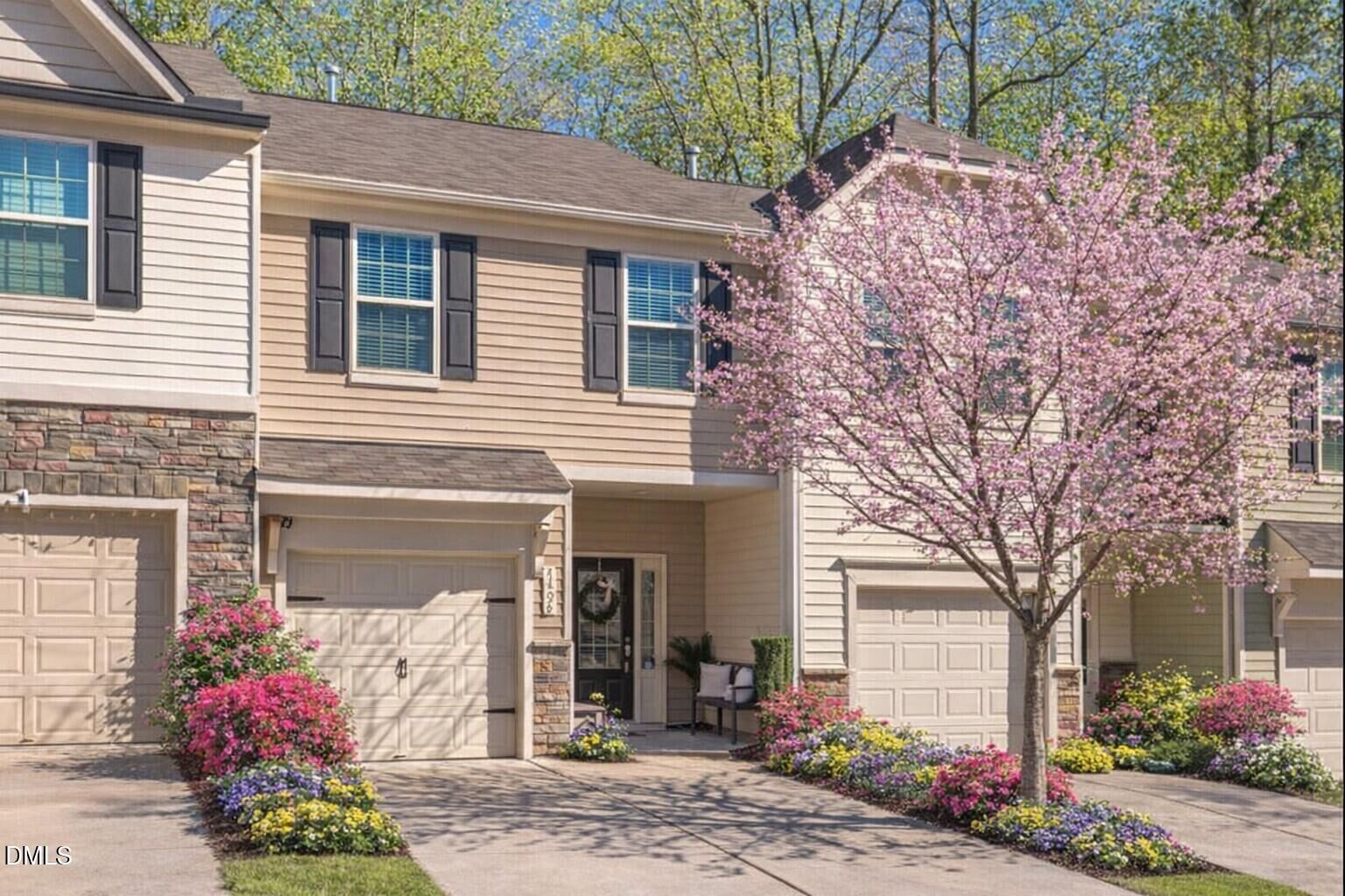 Property Photo:  1434 Chatuga Way  NC 27587 