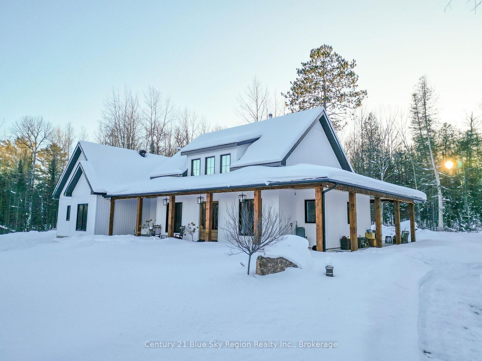 Property Photo:  841 Highway 17 N/A E  ON P0H 2E0 