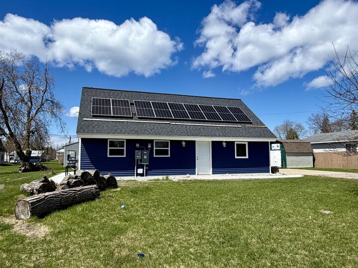 Property Photo:  415 George Street  MI 49721 