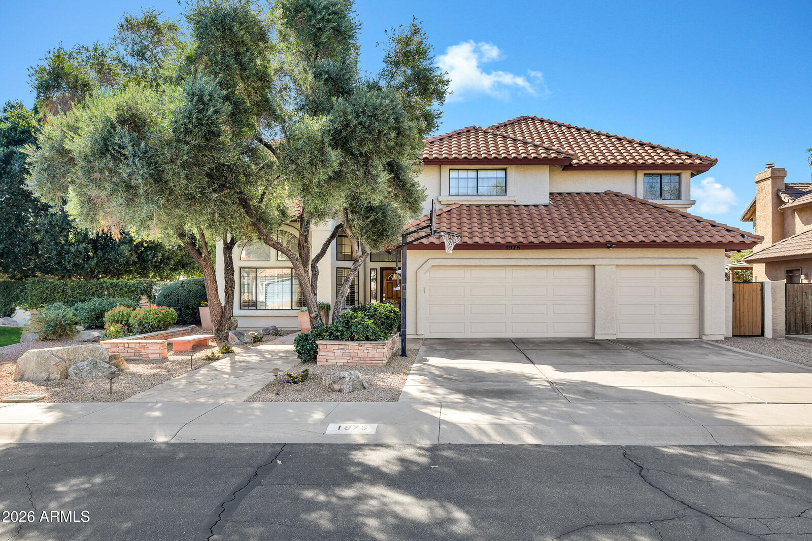 Property Photo: 1975 E Morgan Drive AZ 85284