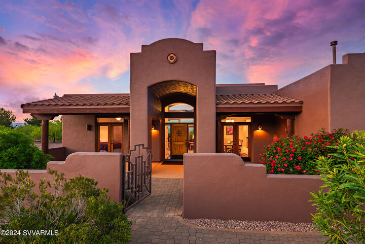 Property Photo:  600 E Desert Fox Lane  AZ 86326 