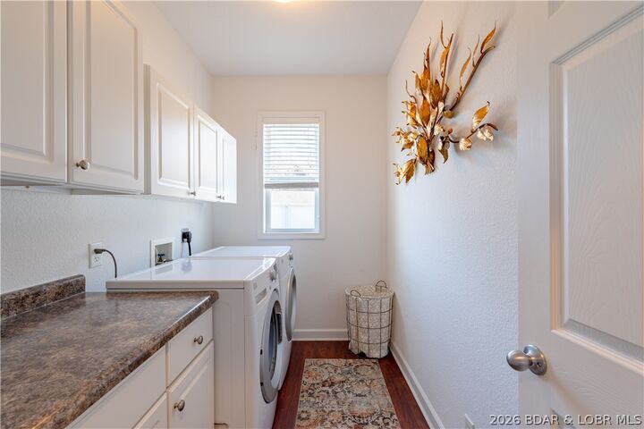 Property Photo:  52 Summer Place Court 3B  MO 65020 