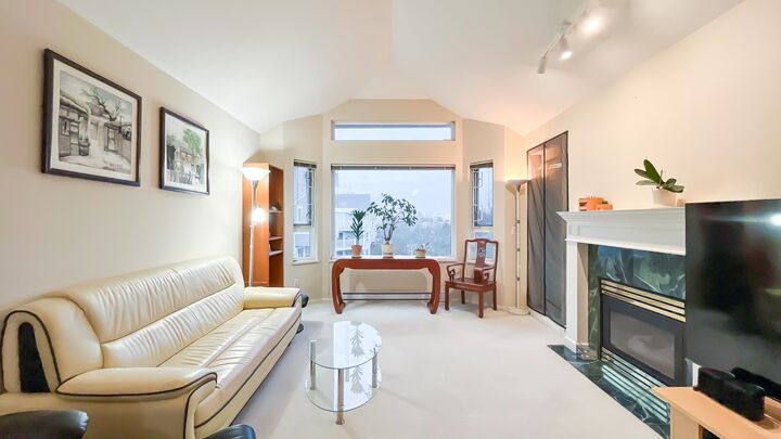 Property Photo: 5888 Dover Crescent 425 BC V7C 5R9