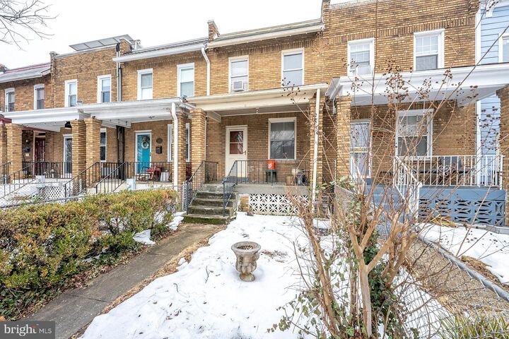 Property Photo: 1533 North Carolina Avenue NE DC 20002