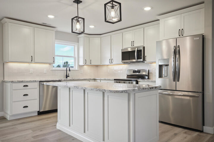 Property Photo:  407 W Francis St  MO 65284 