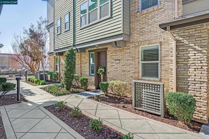 Property Photo:  3126 Aran Way  CA 94568 