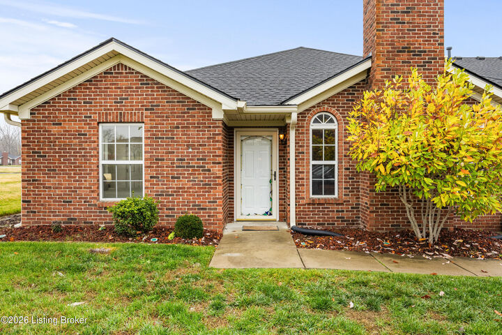 Property Photo:  11403 Ridge Lake Dr  KY 40272 