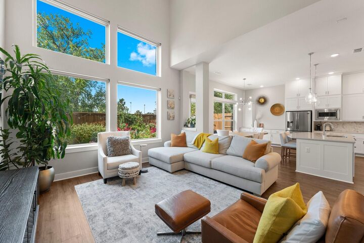 Property Photo: 1715 Leilani Drive TX 77055