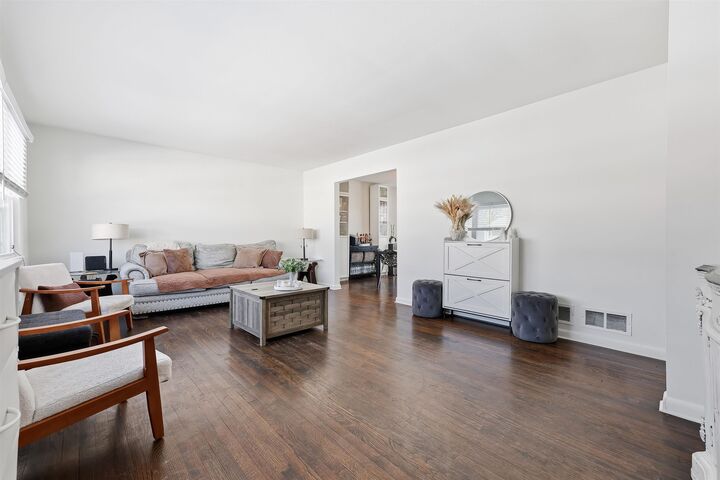 Property Photo:  196 Merritt Ave  NJ 07621 