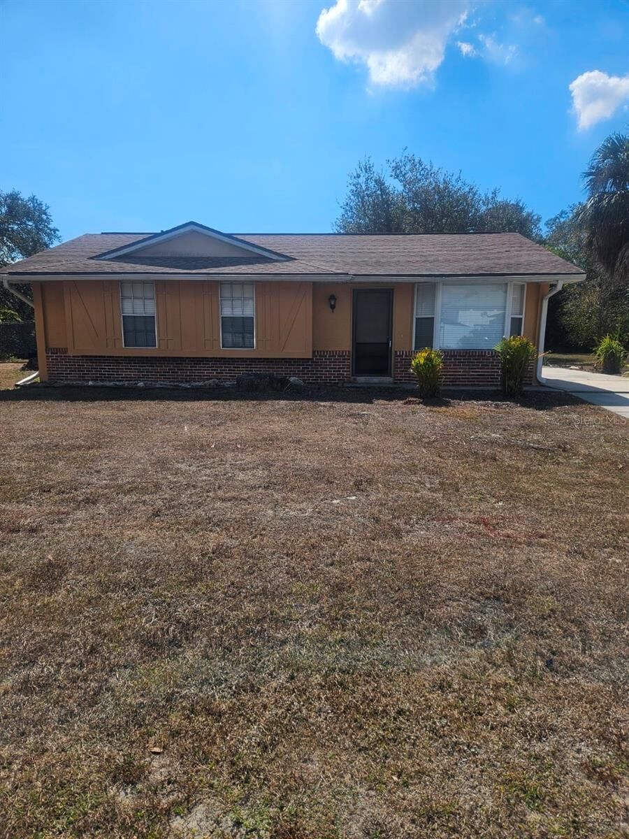 Property Photo: 1225 Armsdale Avenue FL 33948