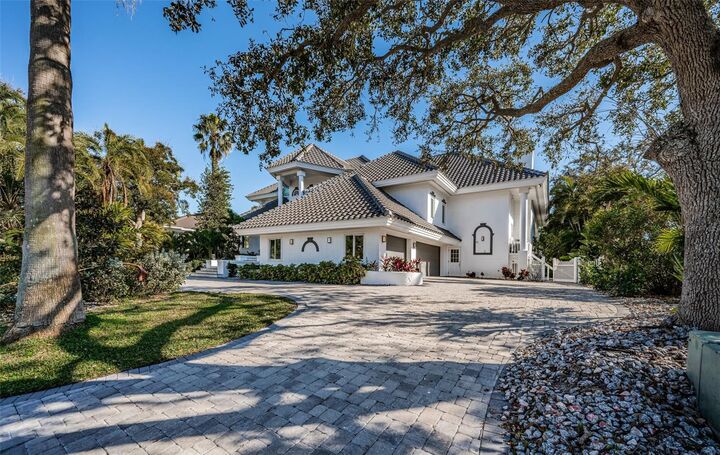 Property Photo:  5212 62nd Avenue S  FL 33715 