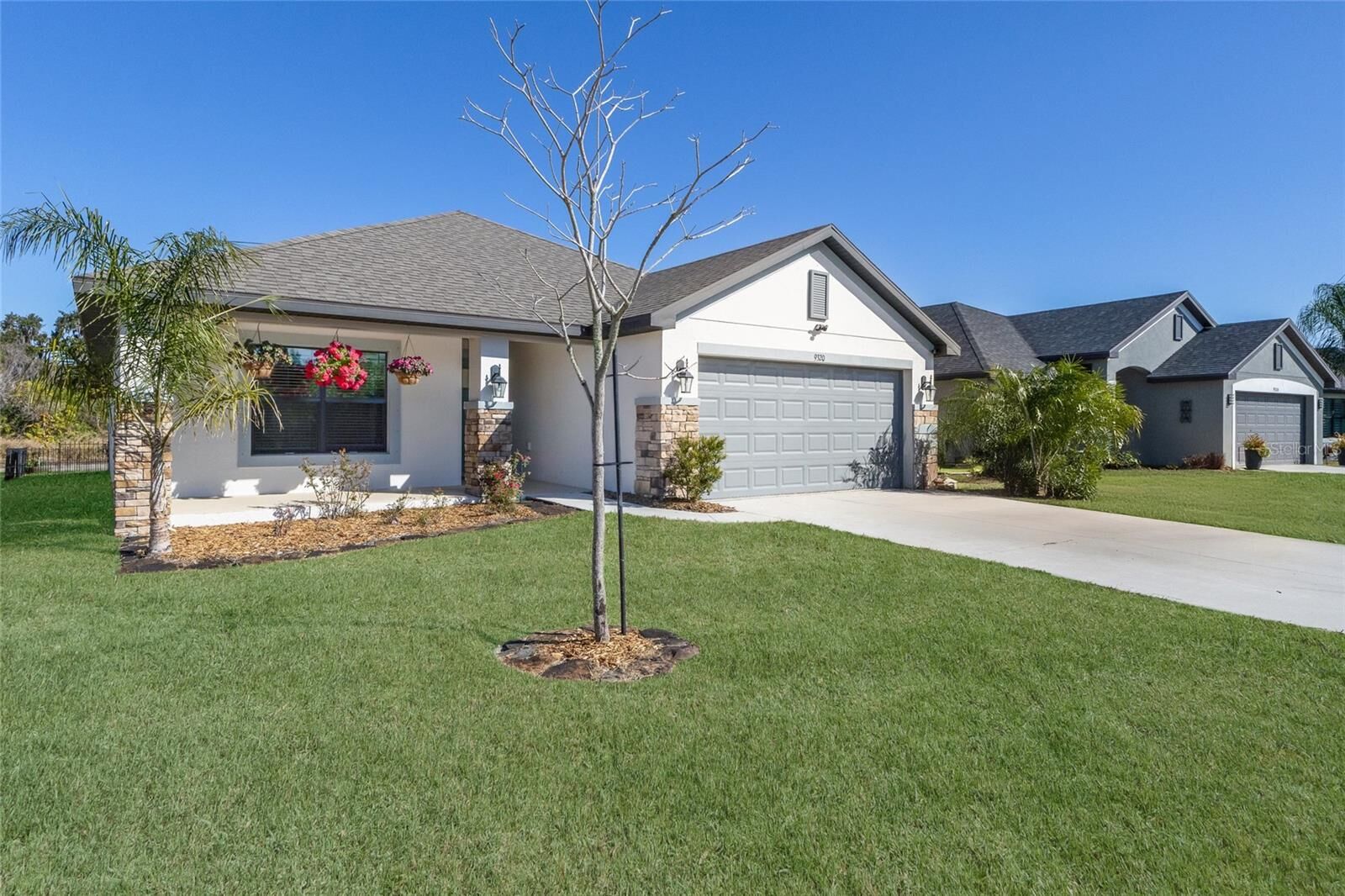 Property Photo:  9320 46th Court E  FL 34219 