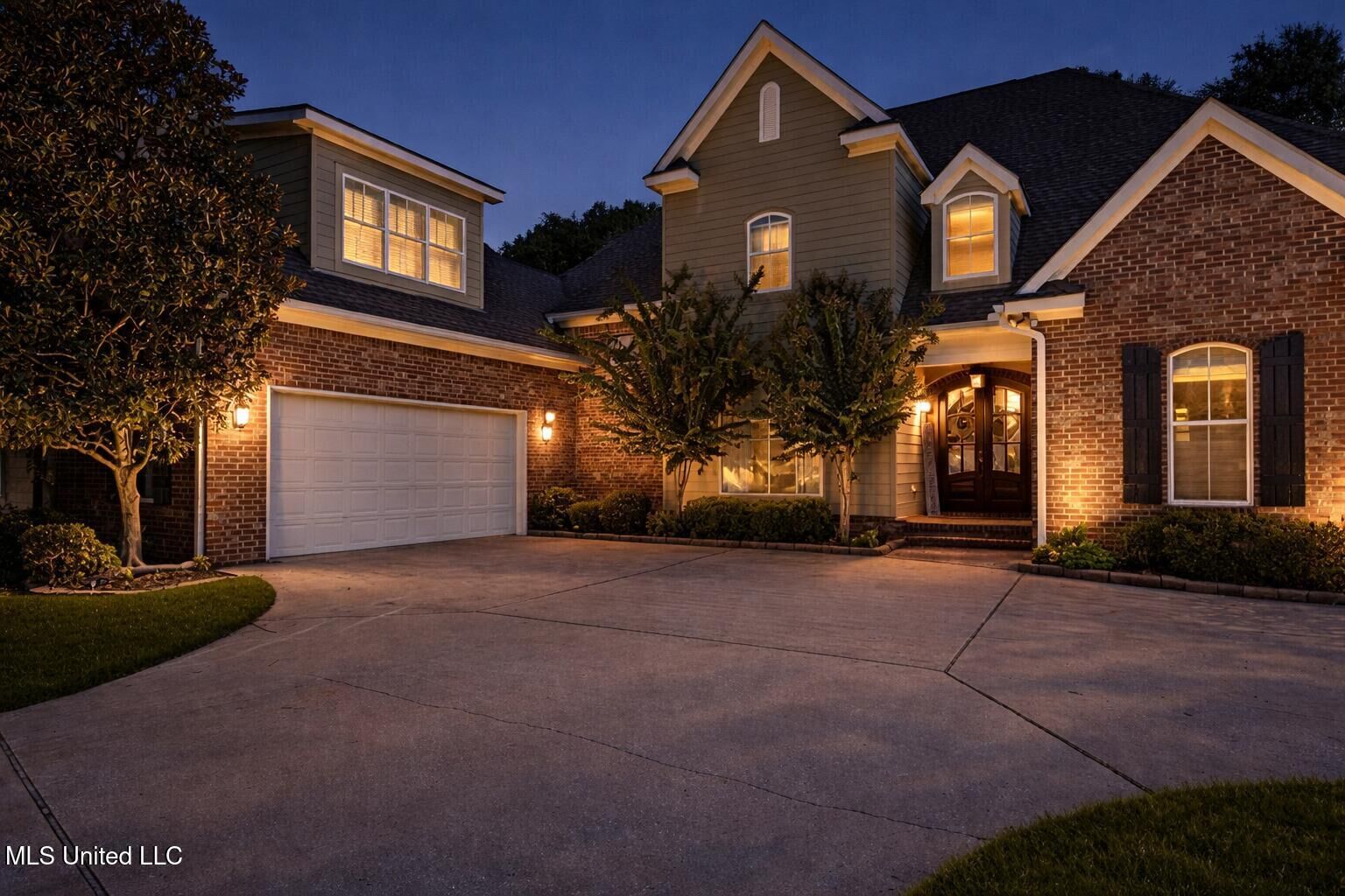 Property Photo:  2490 Castille Place  MS 39531 