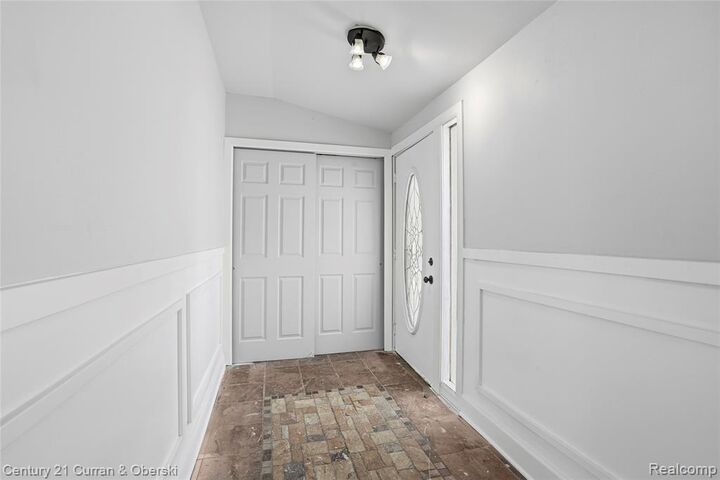 Property Photo:  33805 Orangelawn Street  MI 48150 2633 