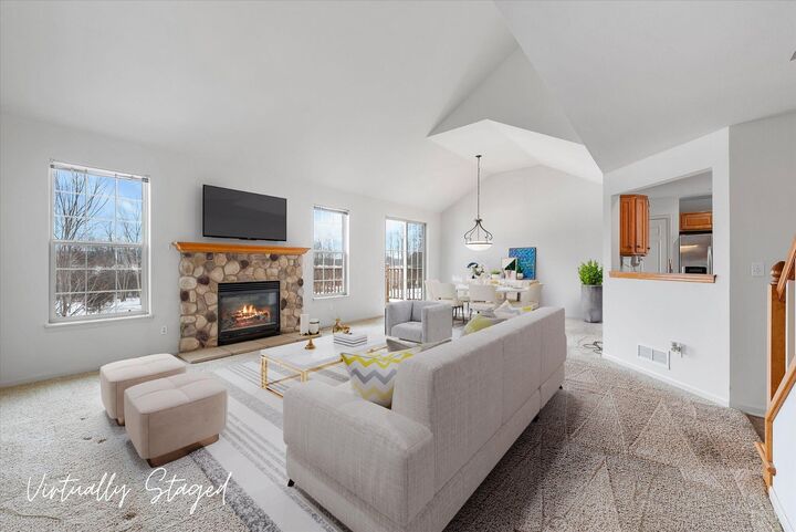 Property Photo:  1705 Tumbleweed Cir  WI 53095 