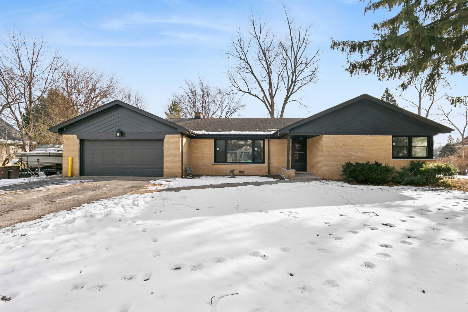 Property Photo:  12323 S 74th Avenue  IL 60463 