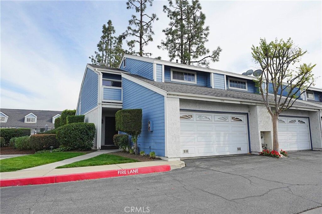 Property Photo: 812 W Grondahl D CA 91722
