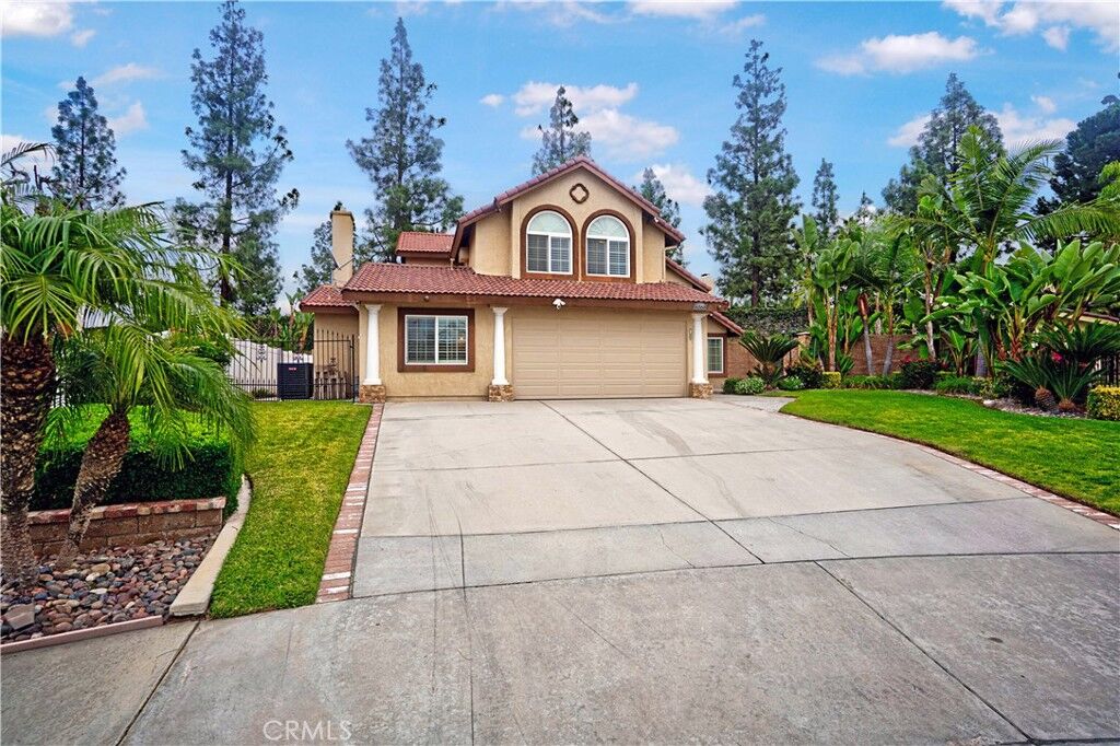 Property Photo: 6568 Balzac Circle CA 92506