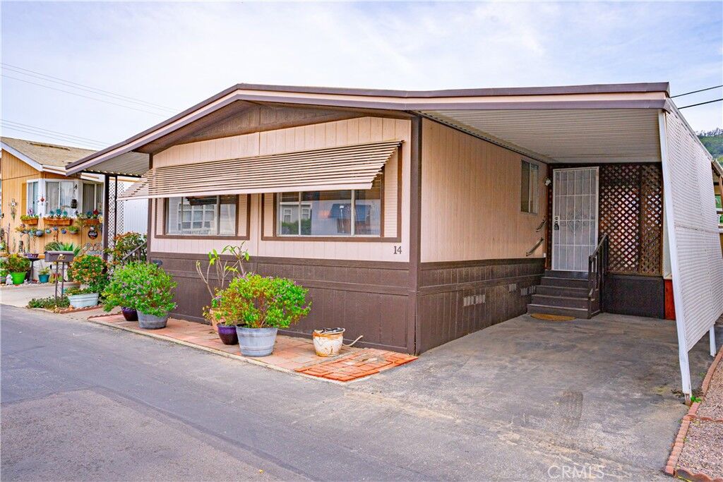 Property Photo: 720 W Santa Maria Space 14 CA 93060