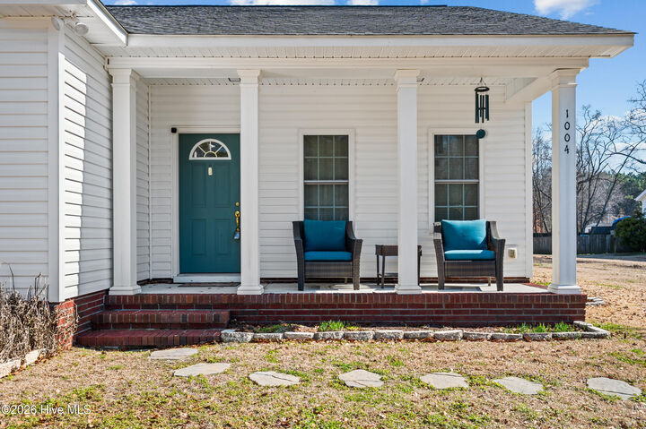 Property Photo:  1004 Wells Road  NC 28540 