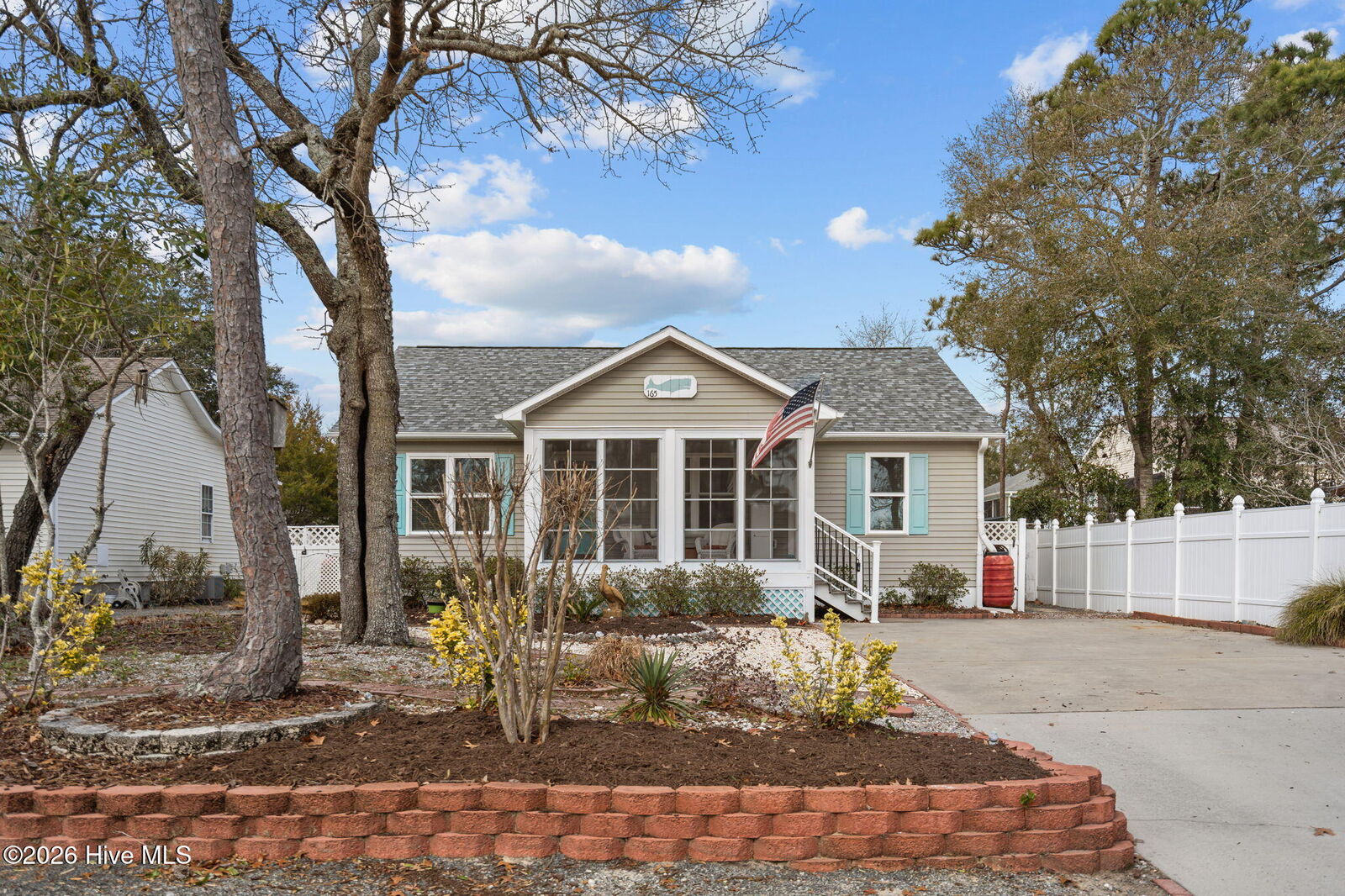 Property Photo: 165 NE 5th Street NC 28465