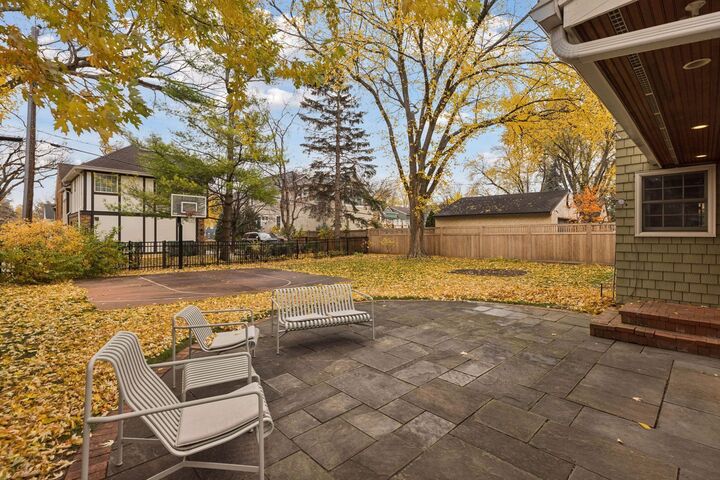 Property Photo:  4509 Casco Avenue  MN 55424 