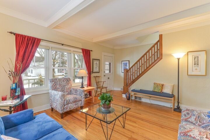 Property Photo:  924 5th Avenue S  MN 55082 