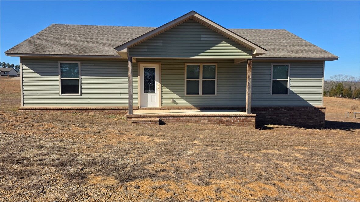 Property Photo: 979 County Road 3561 AR 72830