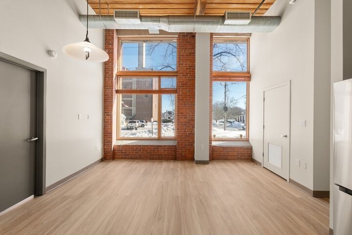 Property Photo:  146 Court St 108  MA 02302 